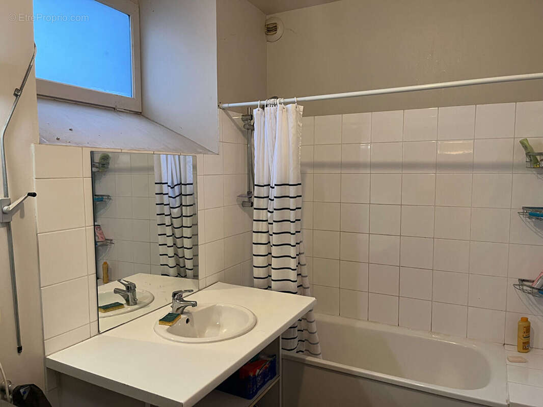 Appartement à OLORON-SAINTE-MARIE