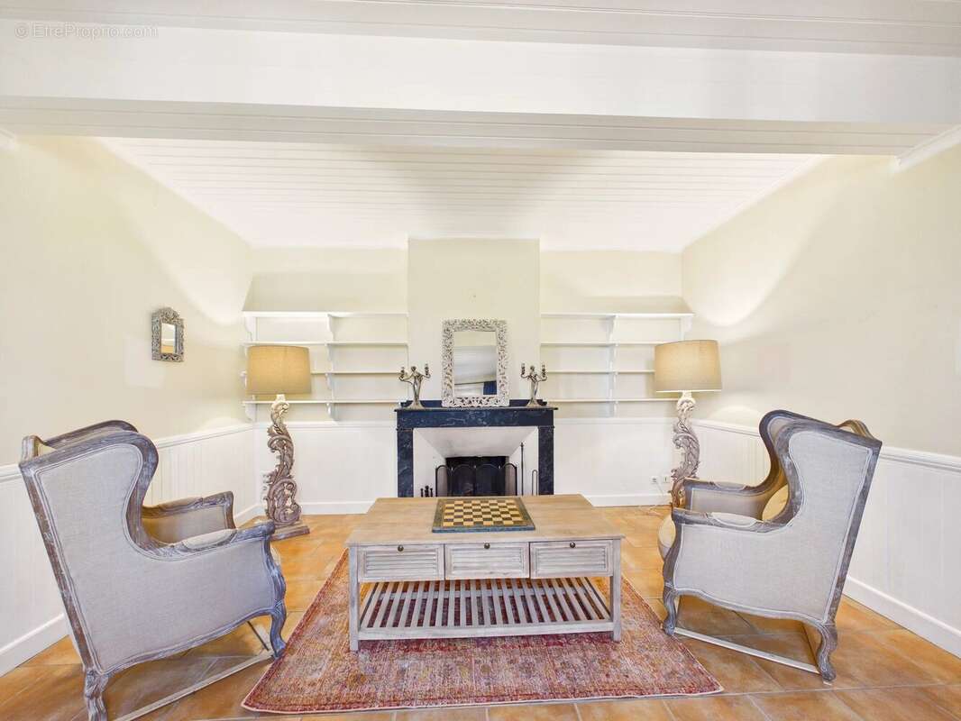 Maison à LISLE-SUR-TARN