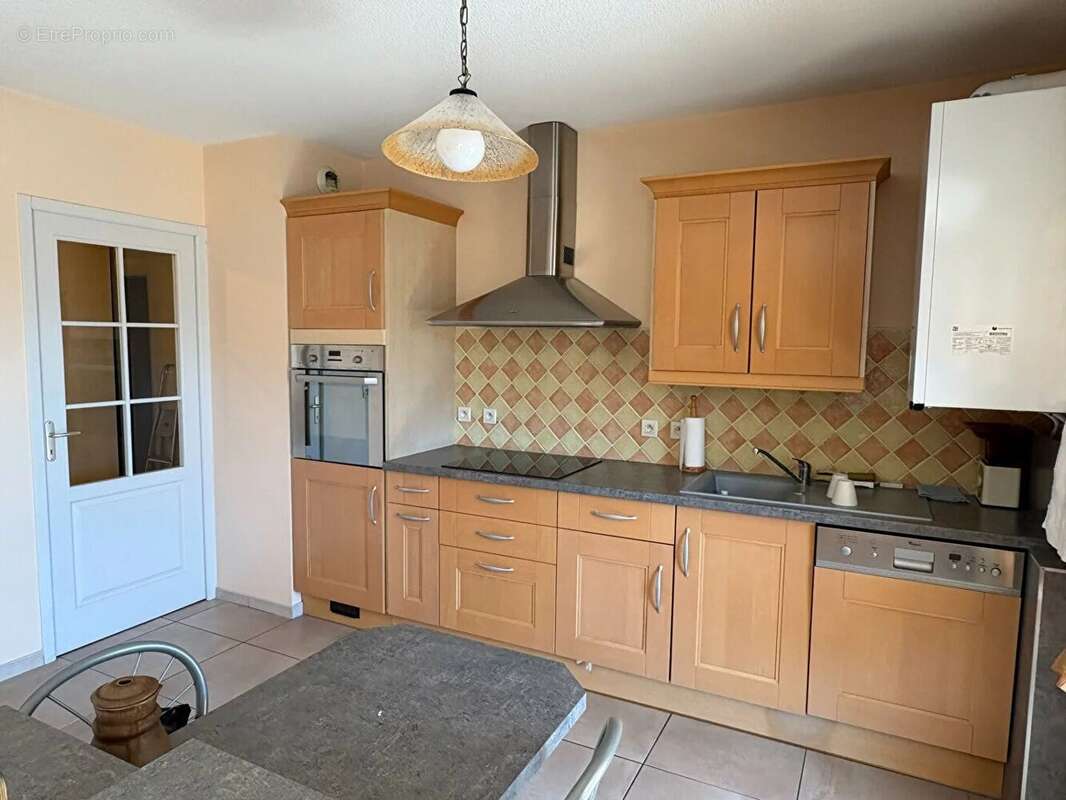 Appartement à PORTES-LES-VALENCE