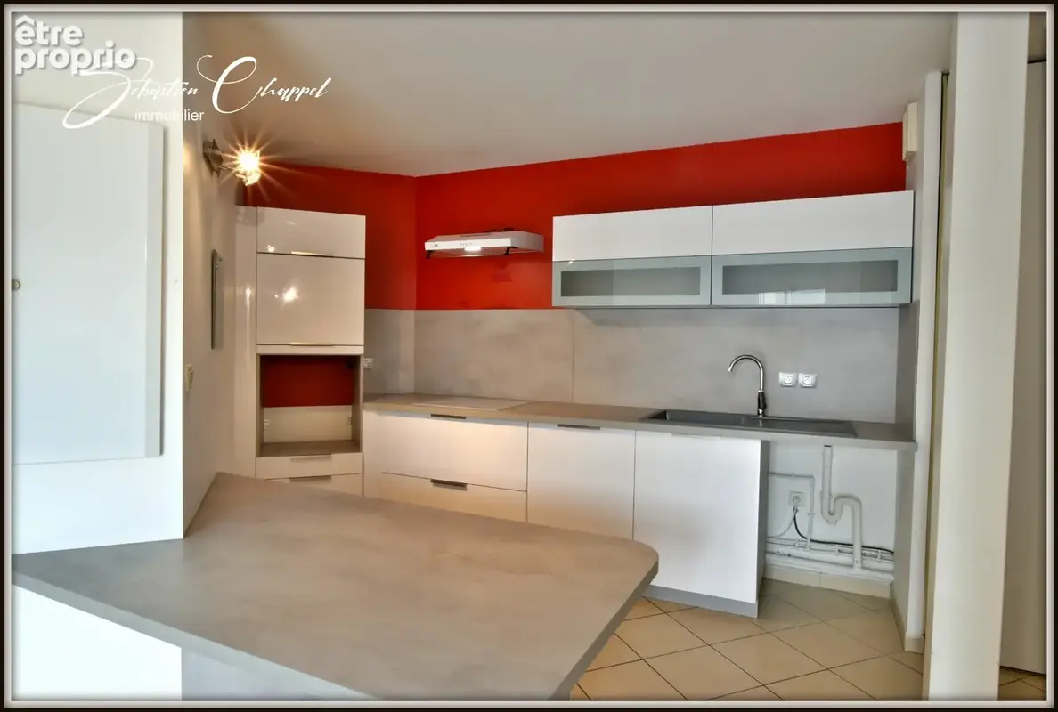 Pézenas – Dernier étage – T2 avec mezzanine, terrasse, climatisation et parking - photo 5