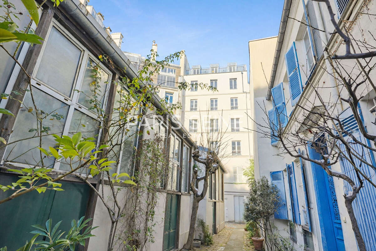 Appartement à PARIS-6E