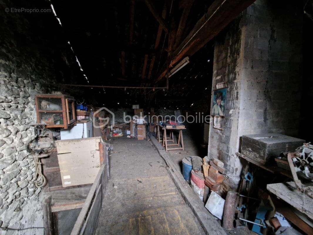 Appartement à LA TOUR-DU-PIN