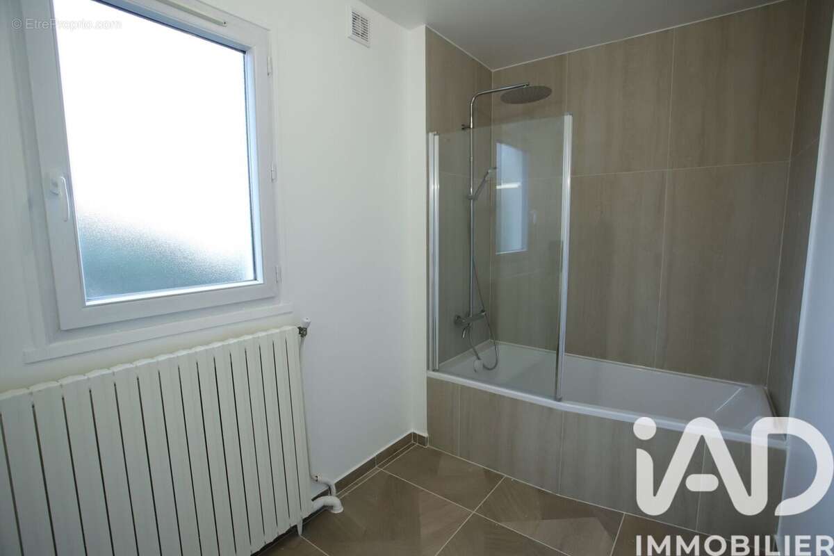 Photo 9 - Maison à PONTAULT-COMBAULT