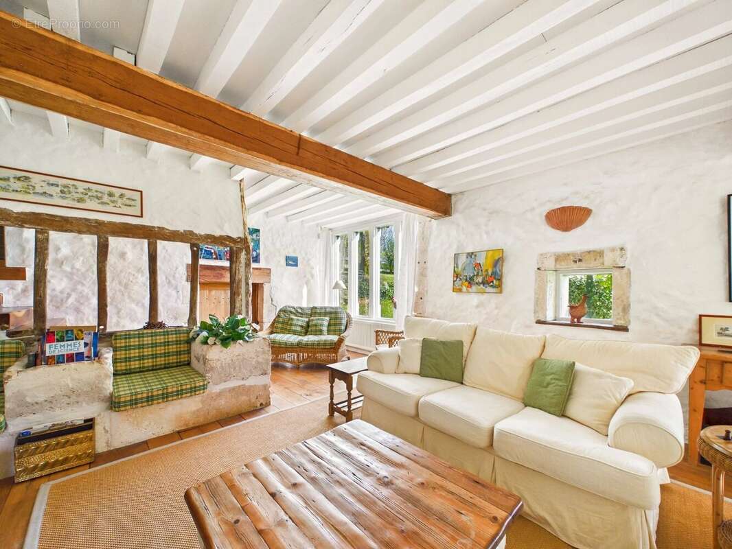 Maison à VERTEILLAC