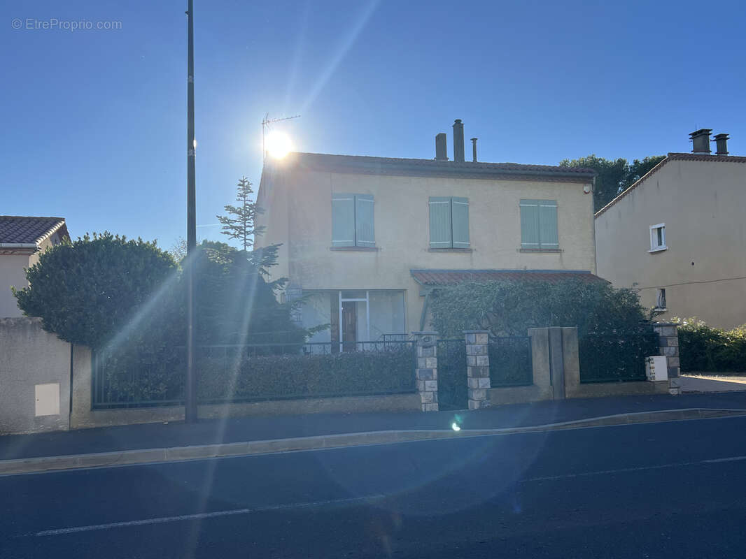 Maison à PEYRIAC-MINERVOIS