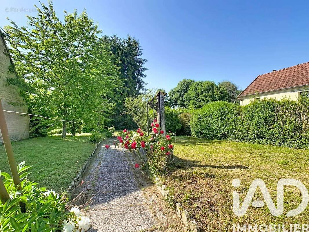 Photo 8 - Maison à FERE-CHAMPENOISE