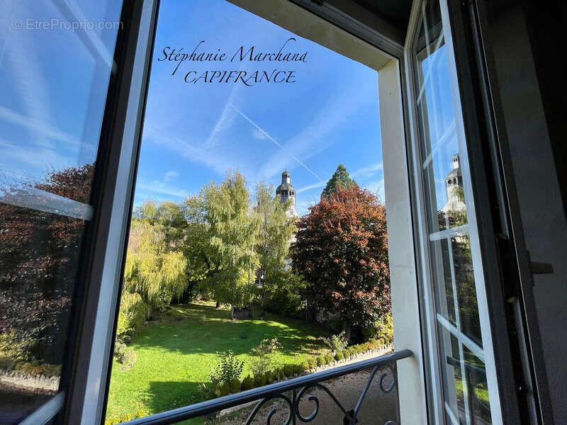 Maison à THIRON-GARDAIS