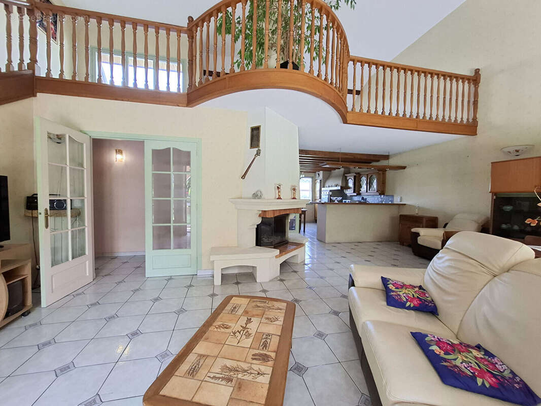 Maison à VILLEMOMBLE