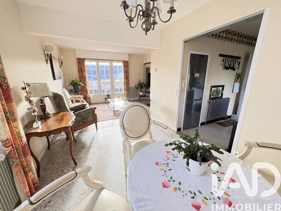 Photo 1 - Maison à SAVEUSE