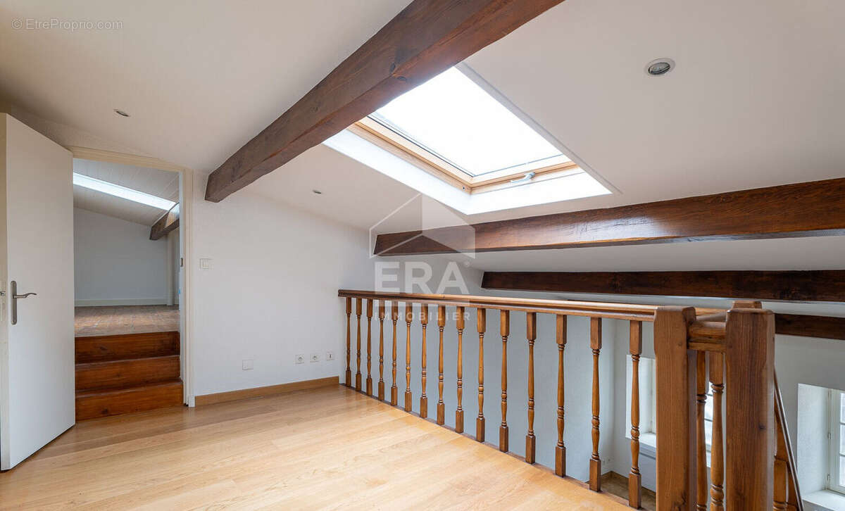 Appartement à SAINTES