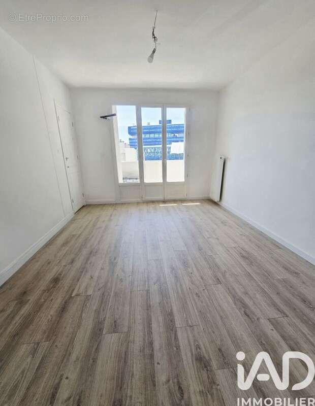 Photo 4 - Appartement à MARSEILLE-4E