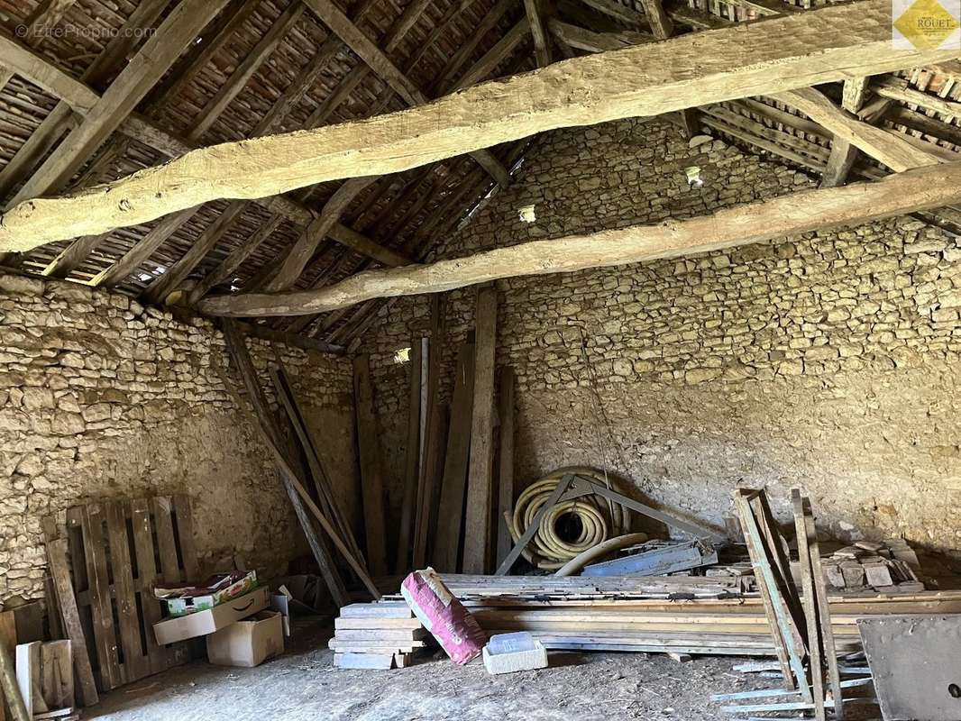 Maison à VICQ-SUR-GARTEMPE