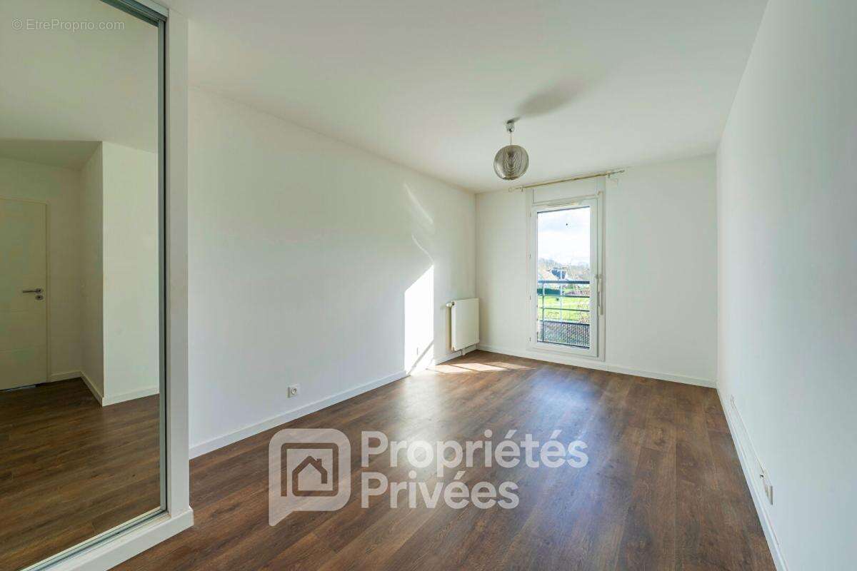 Appartement à GIF-SUR-YVETTE