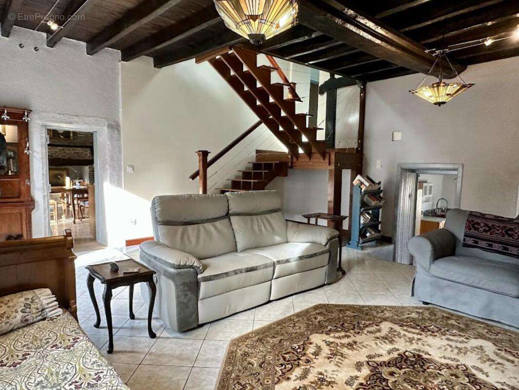 Maison 222 m² à Sixt-Sur-Aff  - photo 6