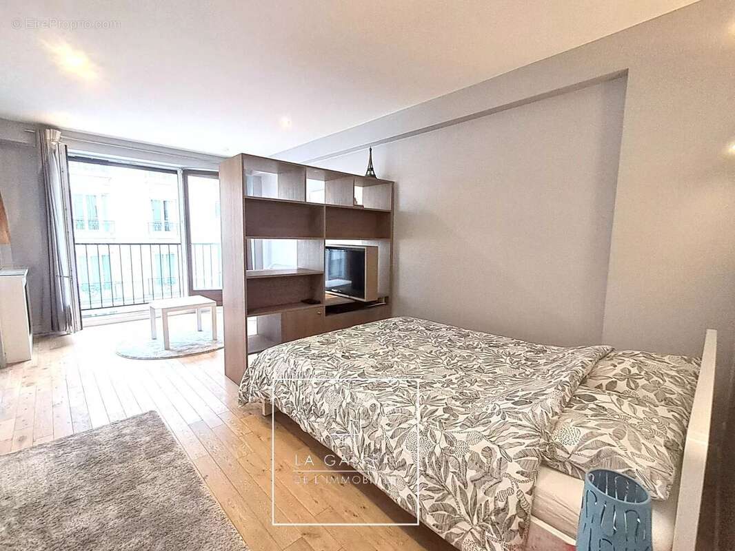 Petit bijoux  grand studio, au coeur du quartier du Commerce  à Paris 15ème - photo 8