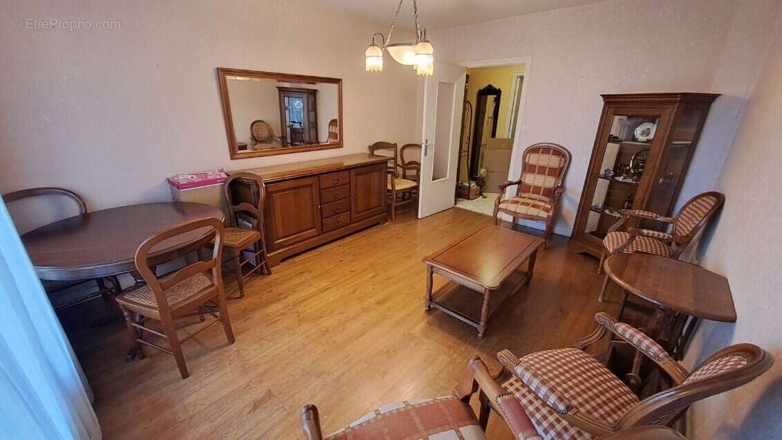 Appartement à BOURG-LES-VALENCE