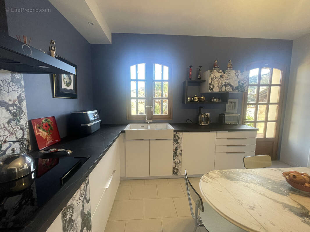 Maison à VAISON-LA-ROMAINE