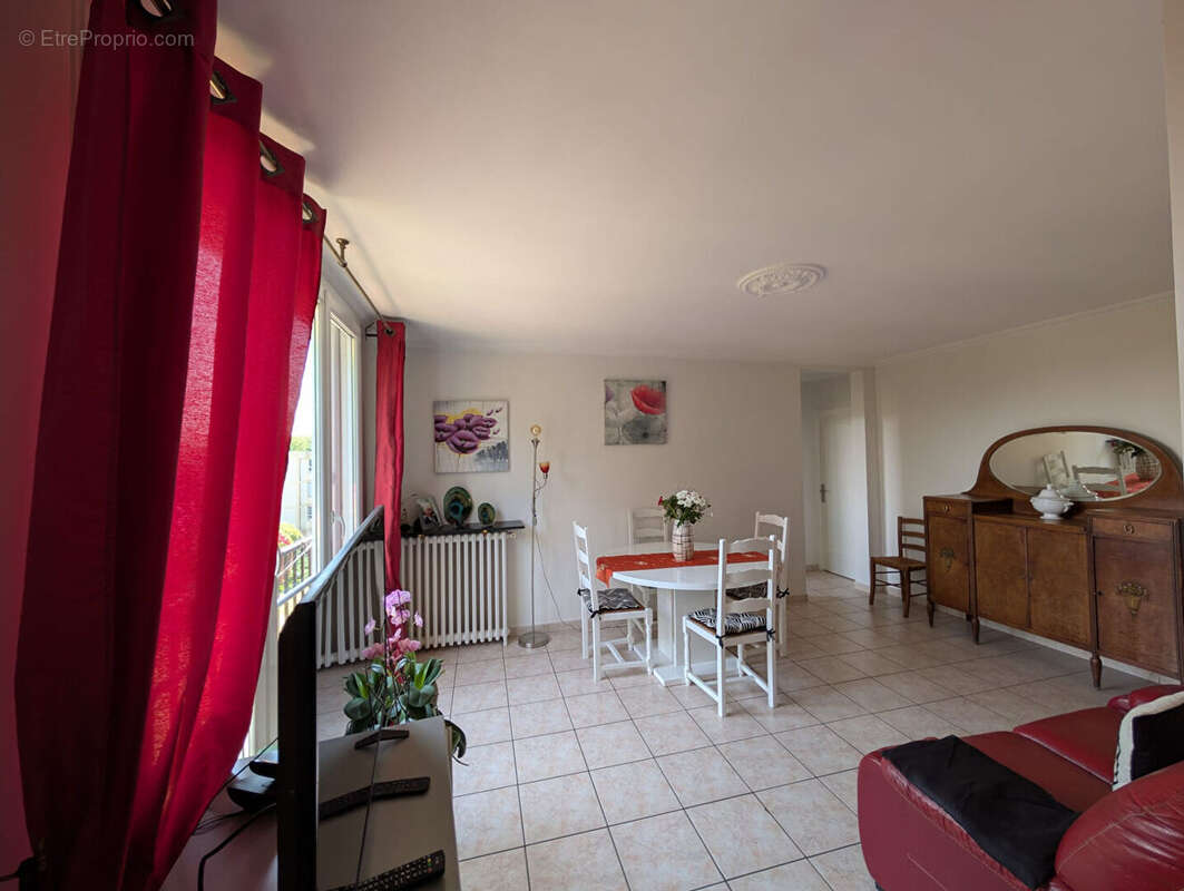 APPARTEMENT  4 PCS centre ville proche GARE - photo 5