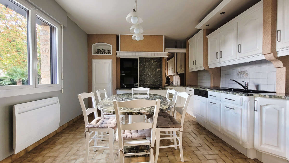 Maison à CHATEAUGIRON