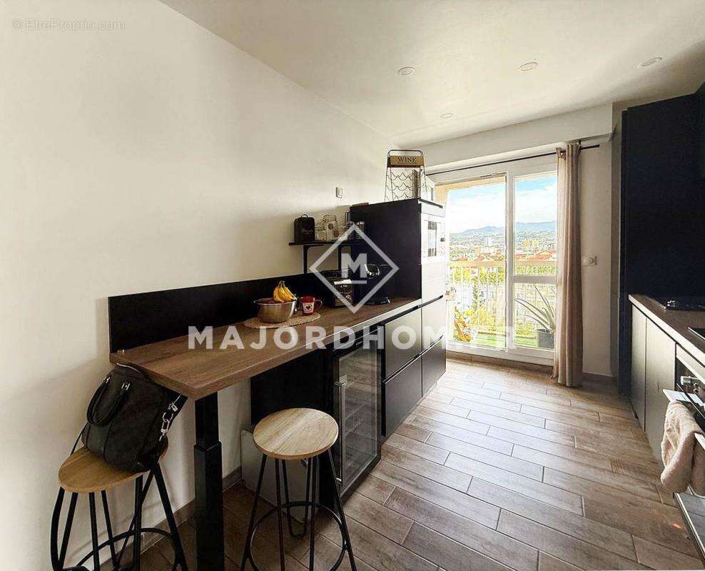 Appartement à MARSEILLE-10E