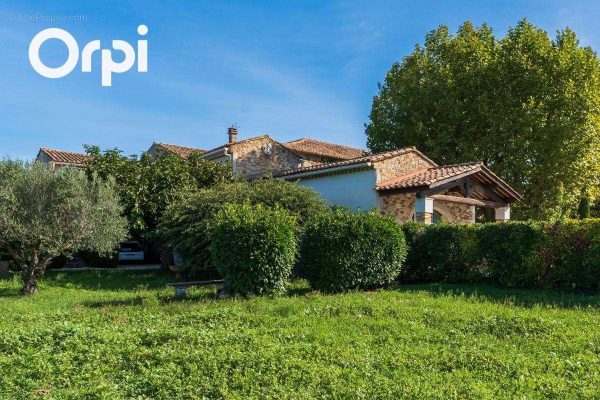 Maison à SAINT-JUST