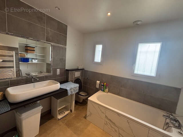 VILLA T5 avec garage et piscine - photo 9
