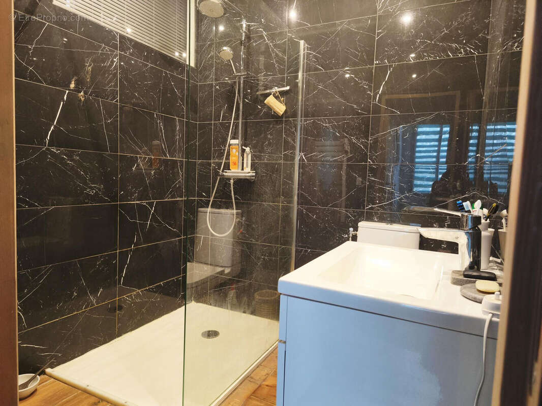 Photo 8 - Maison à LORMONT