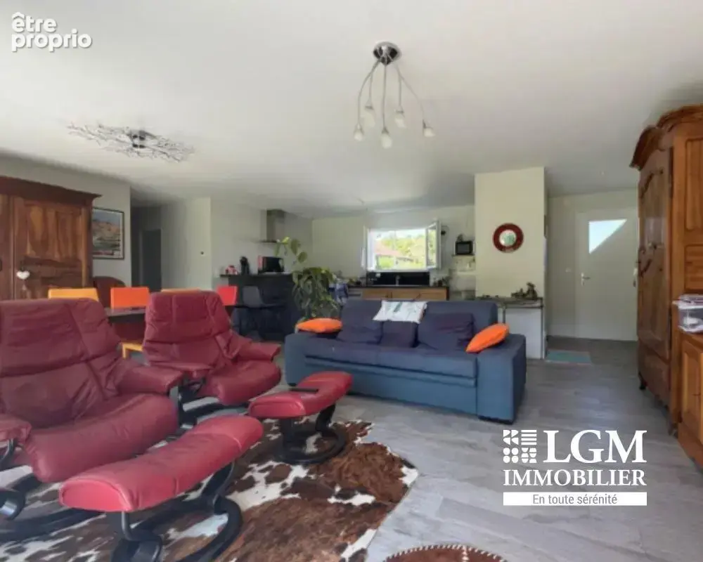 63320 Saint-Diéry – Maison récente de plain-pied 96 m², 3 chambres, terrasse sud, vue dégagée - photo 4