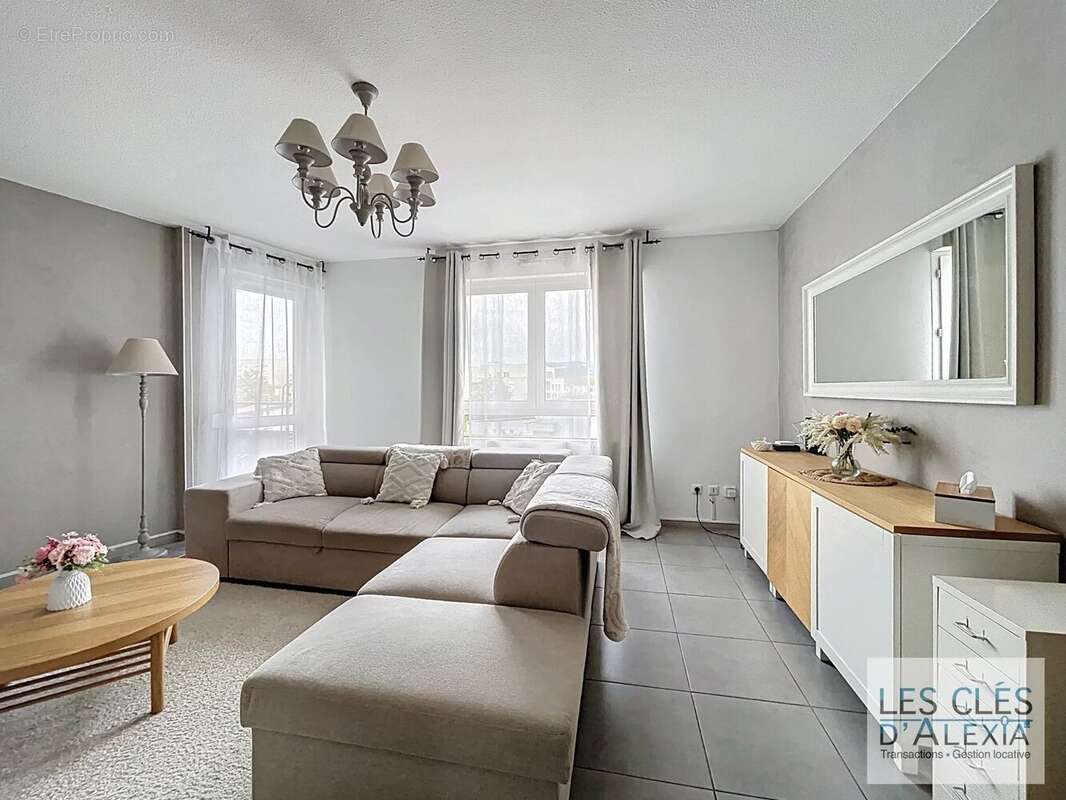 Appartement à GIVORS