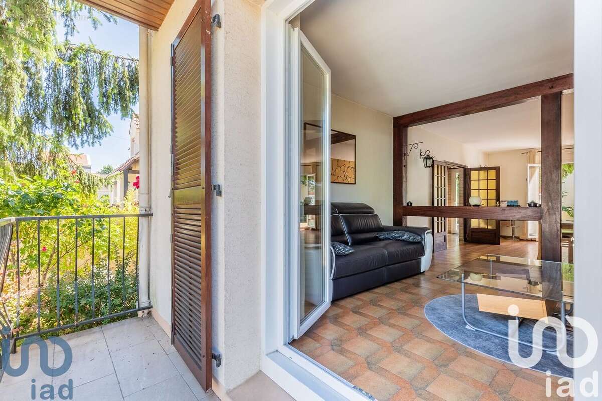 Photo 5 - Maison à VIRY-CHATILLON