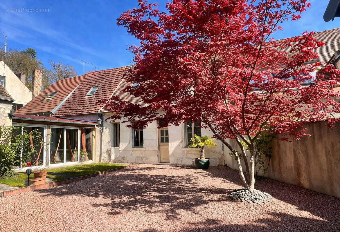 Maison à SENLIS