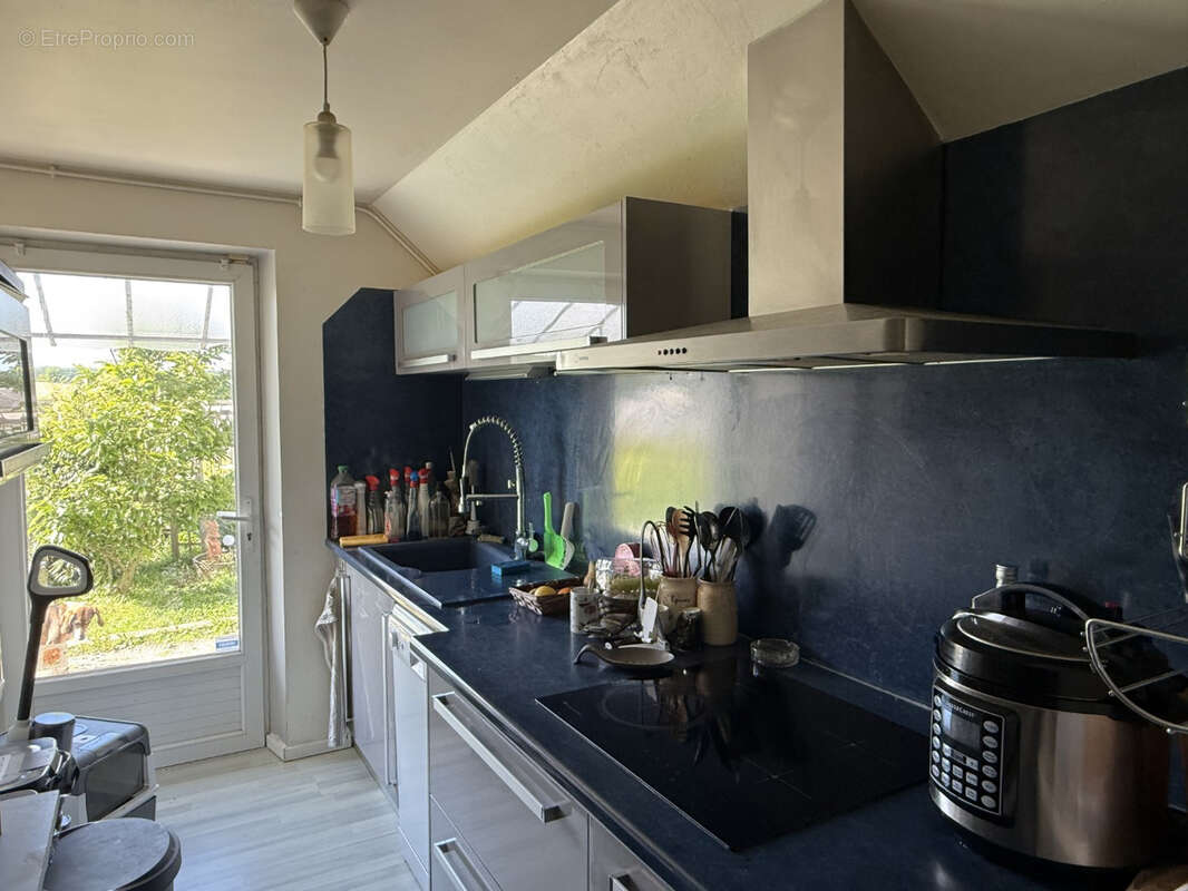 Maison à SAINT-GERMAIN-LES-BELLES