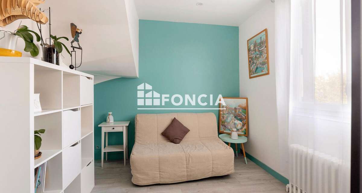 Maison à CHEVILLY-LARUE