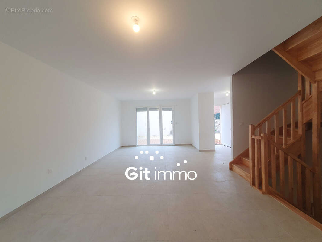 Maison à SEPTEMES-LES-VALLONS