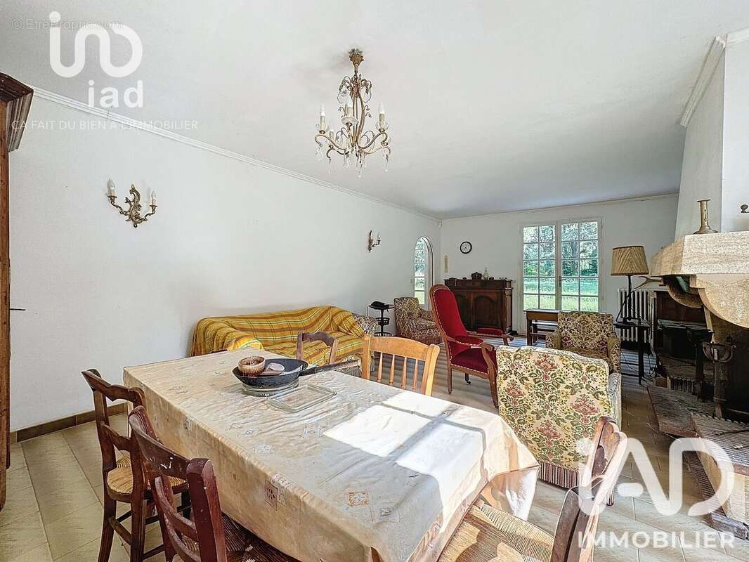 Maison 171 m² à Trigueres  - photo 9