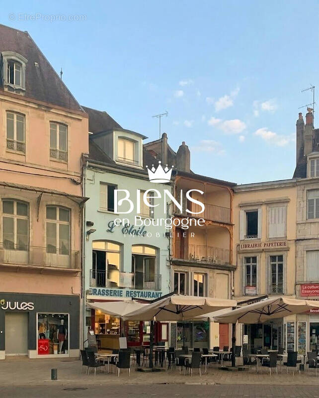 Appartement à LONS-LE-SAUNIER