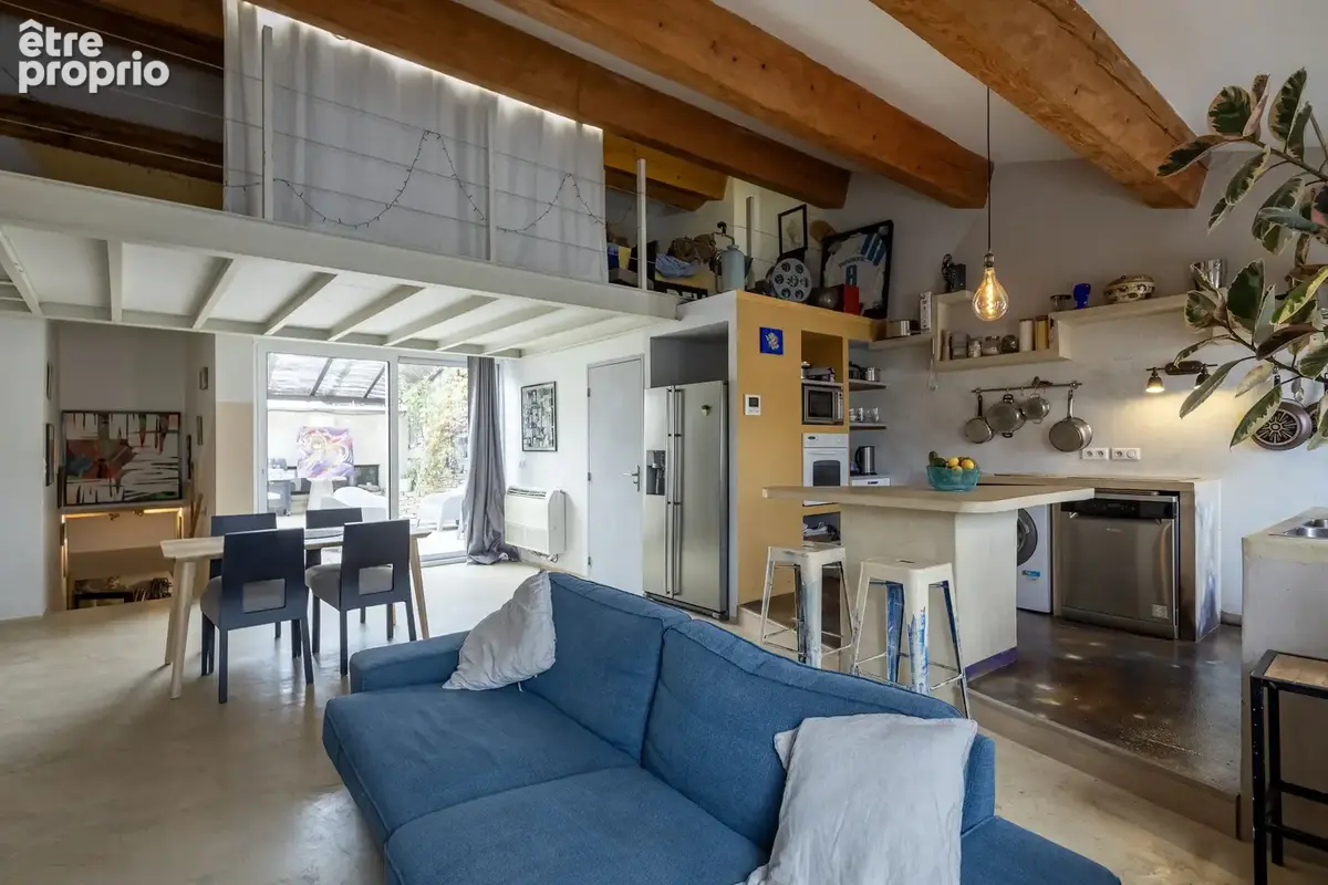 SAINT-RÉMY-DE-PROVENCE   Appartement atypique 145 m2, charme et lumière au cœur du village - photo 4