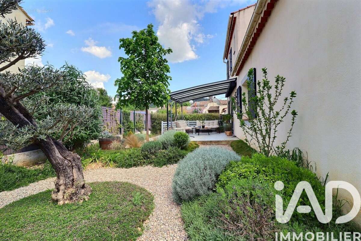 Photo 8 - Maison à ROCBARON