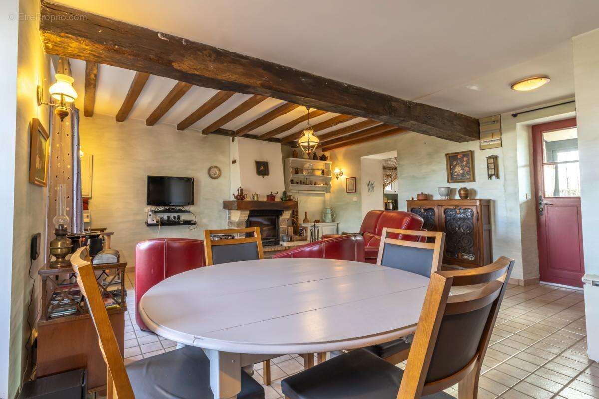 Maison Dun Le Poelier 8 pièce(s) 161.84 m2 - photo 6