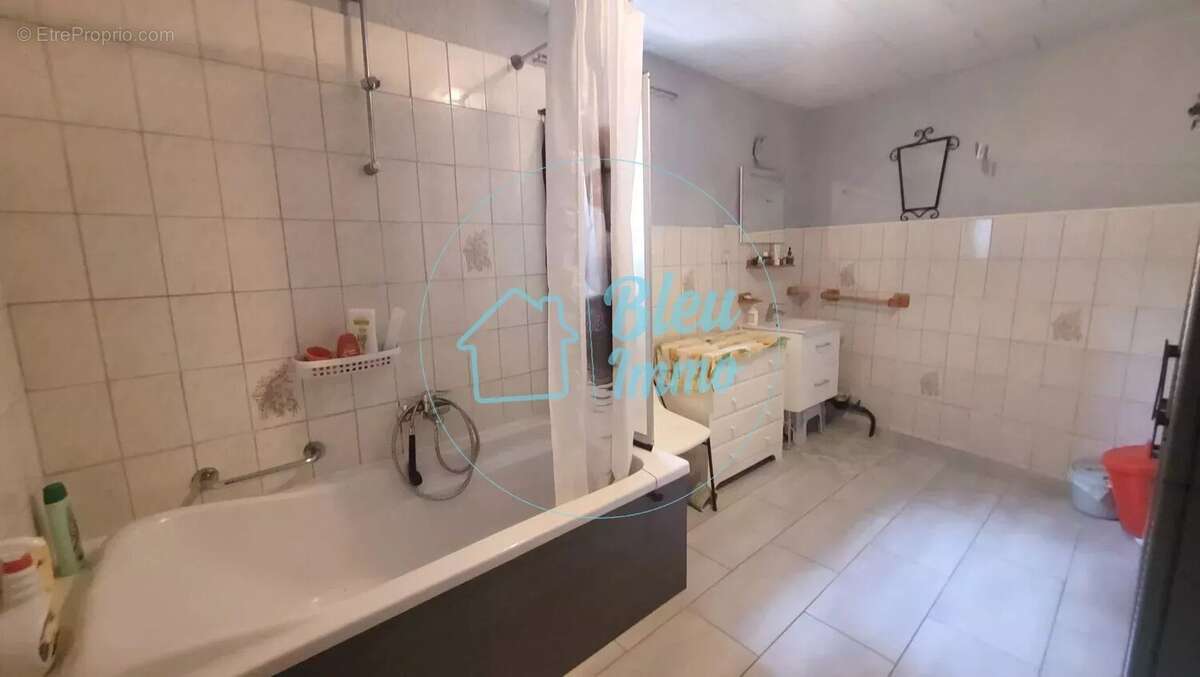Appartement à CLERMONT-L&#039;HERAULT