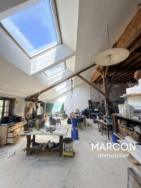 Maison à CHATELUS-MALVALEIX