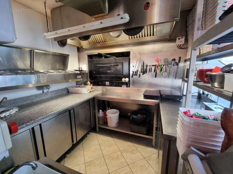 Commerce à LE CHATEAU-D&#039;OLERON