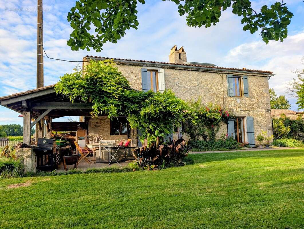Maison à DURAS