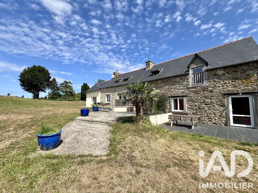 Maison 136 m² à Saint-Rieul  - photo 3