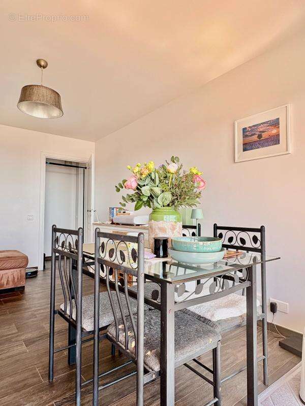 Appartement à ROQUEBRUNE-CAP-MARTIN