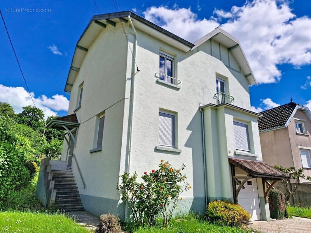 Maison à COURCELLES-LES-MONTBELIARD