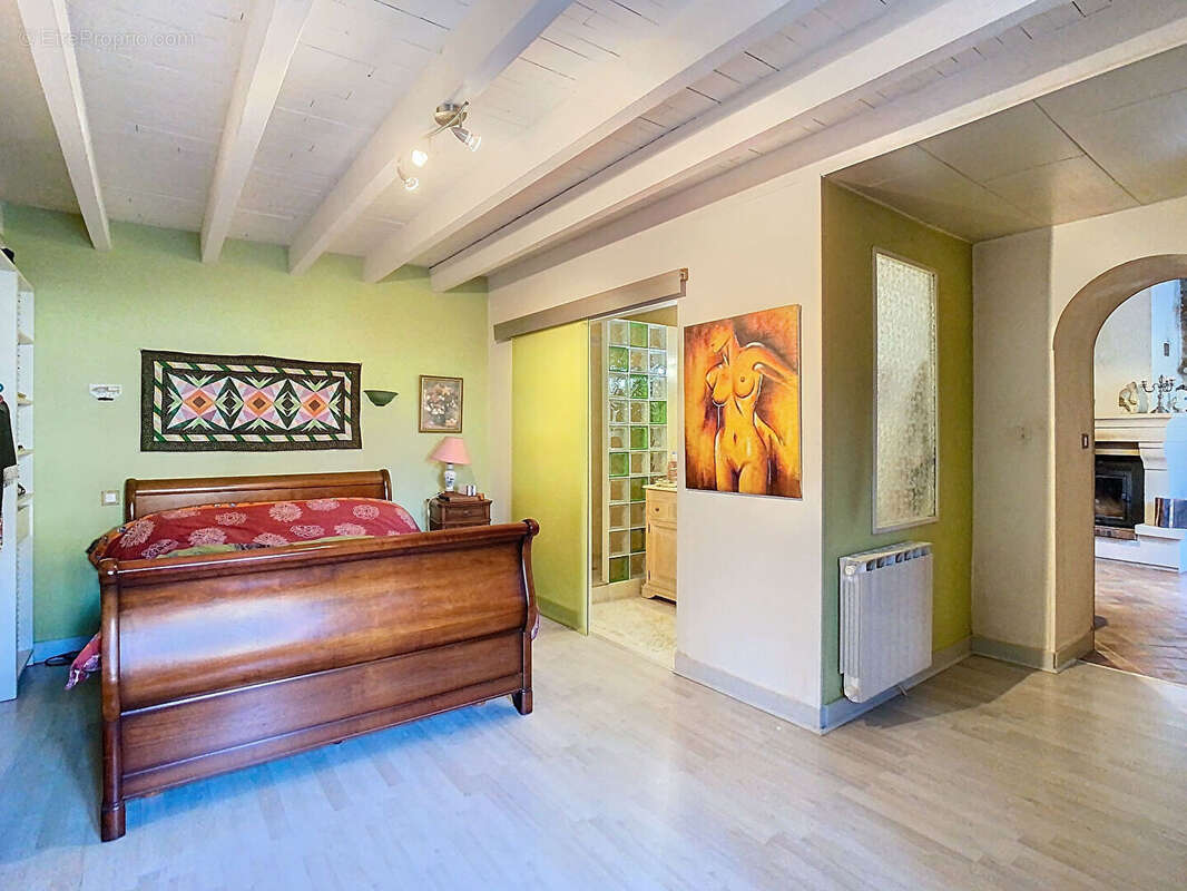 Maison à SAINT-JUNIEN