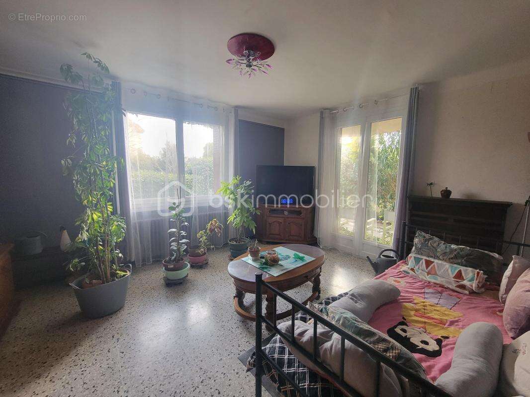 Maison à ROQUEMAURE