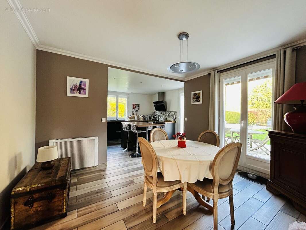 Maison à SAINT-WITZ