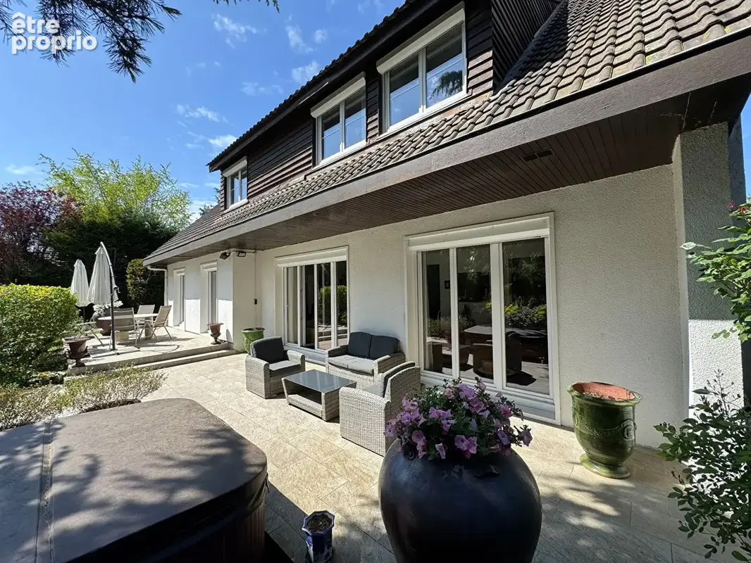 Maison Chavenay 10 pièce(s) 240 m2 - photo 4